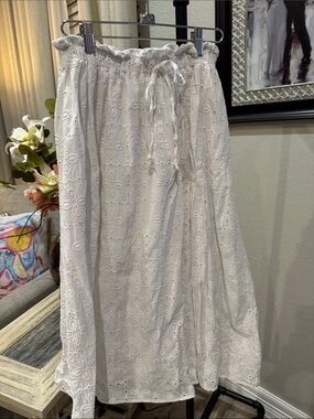 Blu Pepper White Eyelet Maxi Skirt with Drawstring